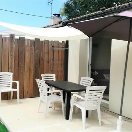 Nyaraló House ! A Deux Pas Des Commerces ! *