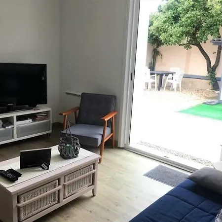 Nyaraló House ! A Deux Pas Des Commerces ! *